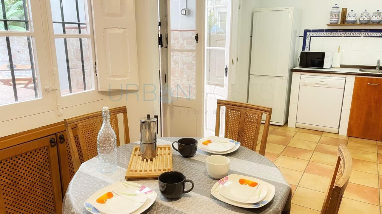 Vivienda Turistica Con Encanto Centrico, Wifi Y Patio Bilbao Dış mekan fotoğraf